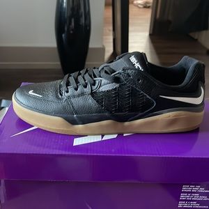 Size 8 Ishod Wair Nike SB